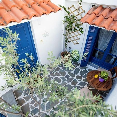 Aquarella-Stylish Veranda Apartment In Centre Of Poros Town Luaran gambar
