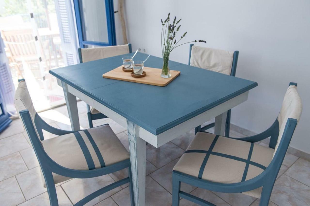 Aquarella-Stylish Veranda Apartment In Centre Of Poros Town Luaran gambar