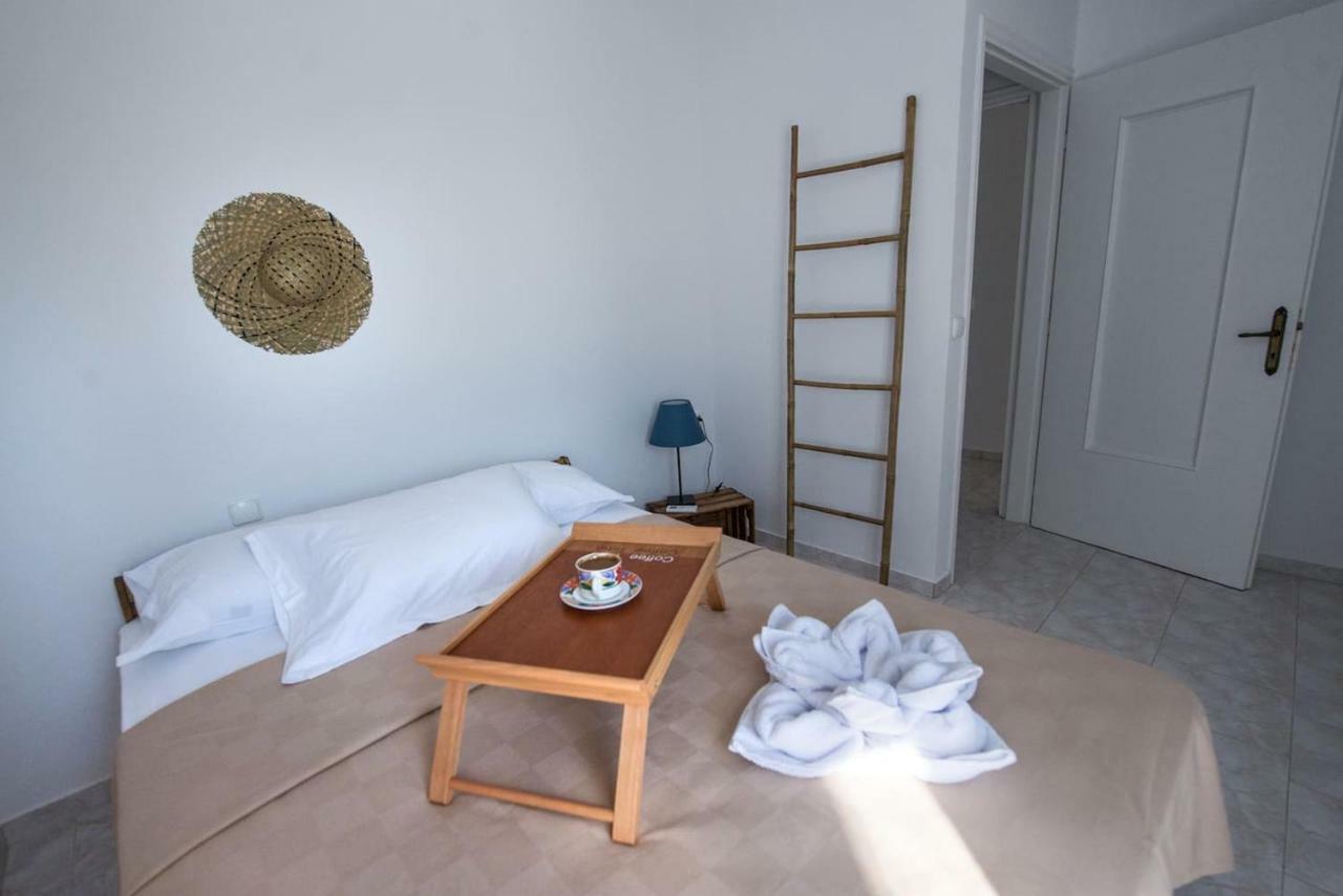 Aquarella-Stylish Veranda Apartment In Centre Of Poros Town Luaran gambar