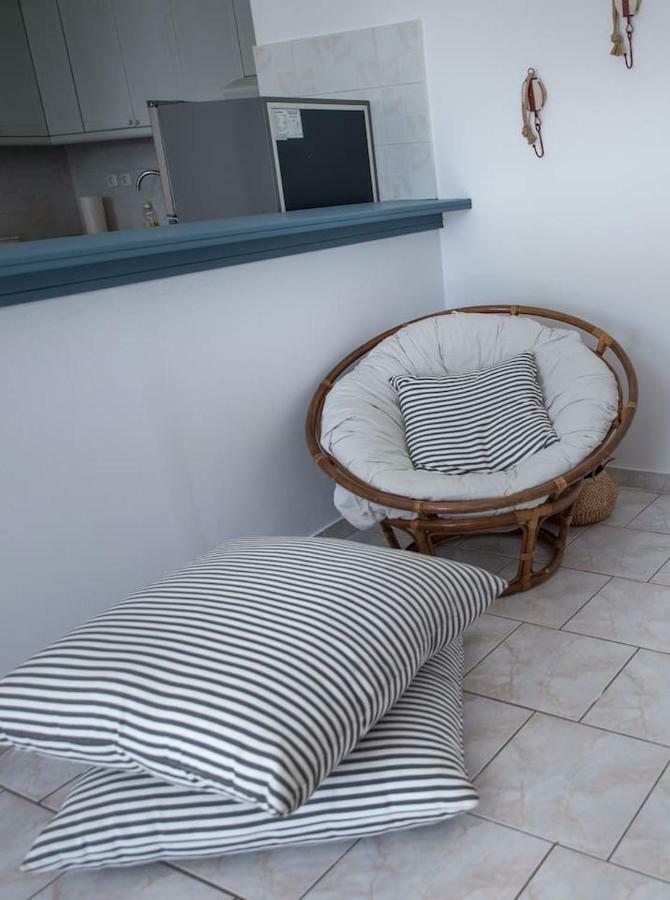 Aquarella-Stylish Veranda Apartment In Centre Of Poros Town Luaran gambar