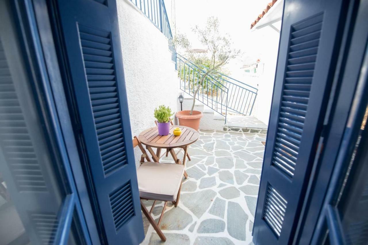 Aquarella-Stylish Veranda Apartment In Centre Of Poros Town Luaran gambar