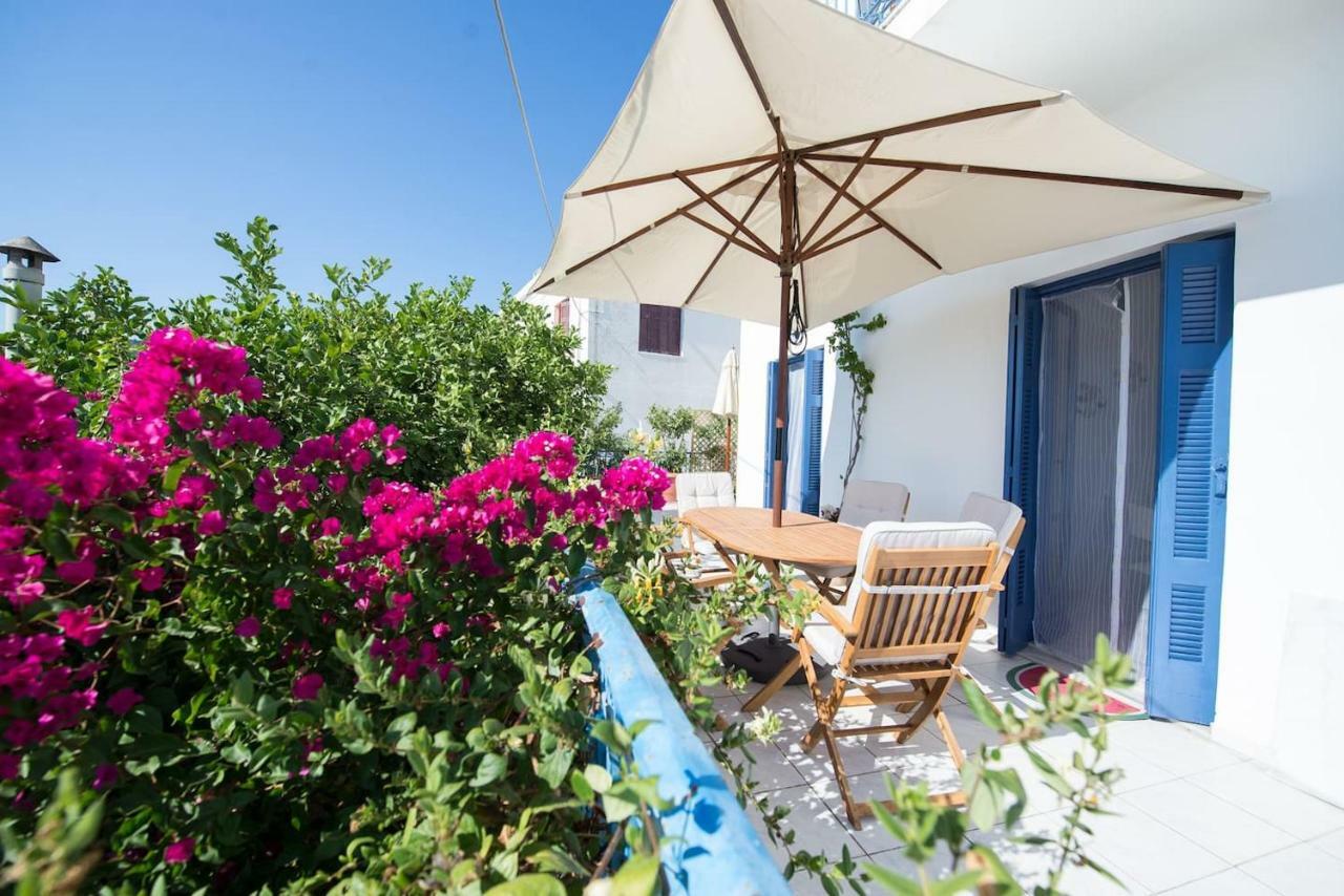 Aquarella-Stylish Veranda Apartment In Centre Of Poros Town Luaran gambar