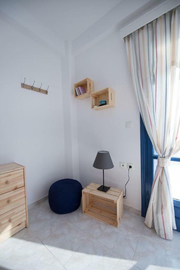 Aquarella-Stylish Veranda Apartment In Centre Of Poros Town Luaran gambar